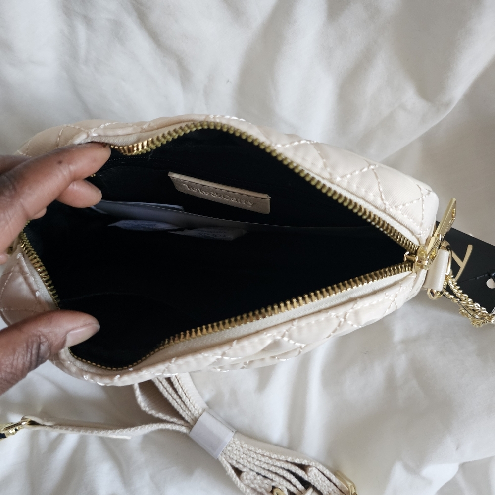 Beige Diamond Stitch Messanger Bag - Picture 3 of 4
